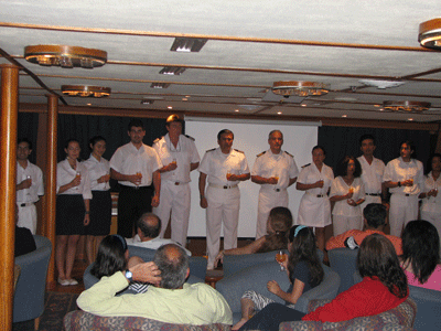 Galapagos-Fam-2006-099-w.gif